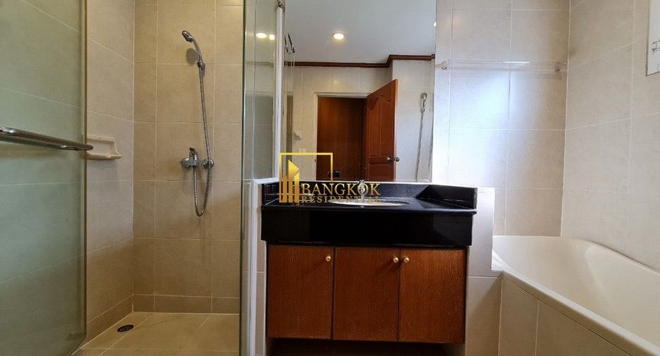 Apartment zur Miete mit 4 Zimmer in Watthana, Bangkok