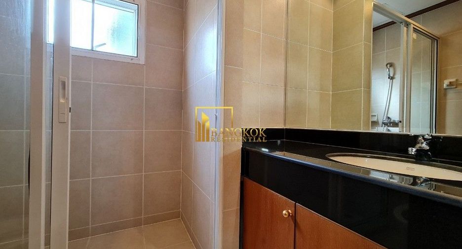 Apartment zur Miete mit 4 Zimmer in Watthana, Bangkok