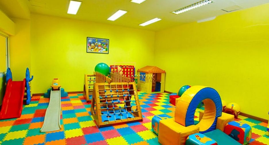 Apartment zur Miete mit 4 Zimmer in Watthana, Bangkok