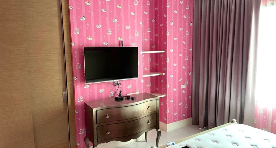 Аренда и продажа 3 спальни кондо в Кхлонг Тоеи, Бангкок