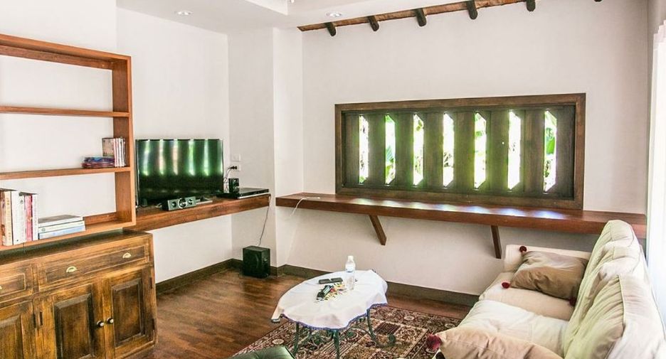 For sale 12 bedrooms villa in Chiang Dao, Chiang Mai