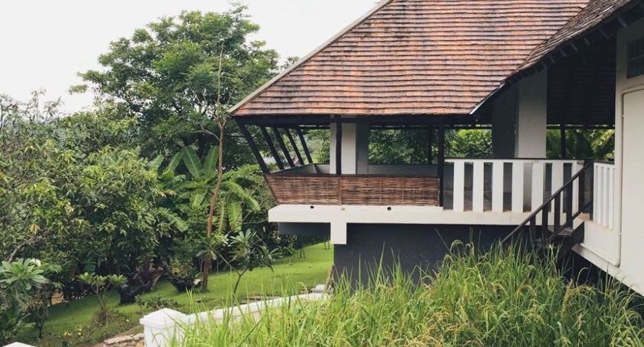 For sale 12 bedrooms villa in Chiang Dao, Chiang Mai