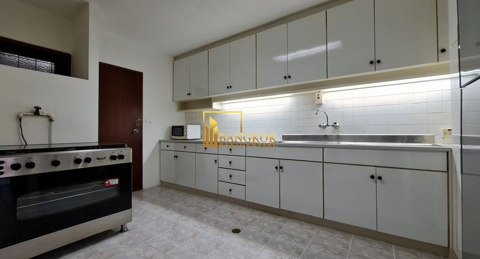 For rent 2 ベッドルーム apartment in Watthana, Bangkok