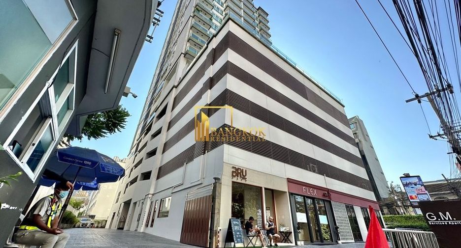 Apartamento con servicios en alquiler de 1 habitaciones en Khlong Toei, Bangkok