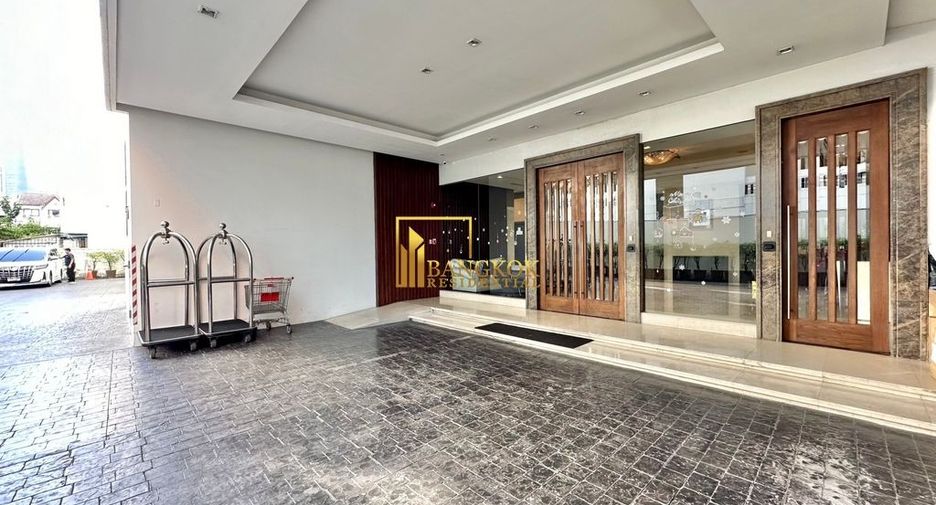 Apartamento con servicios en alquiler de 1 habitaciones en Khlong Toei, Bangkok