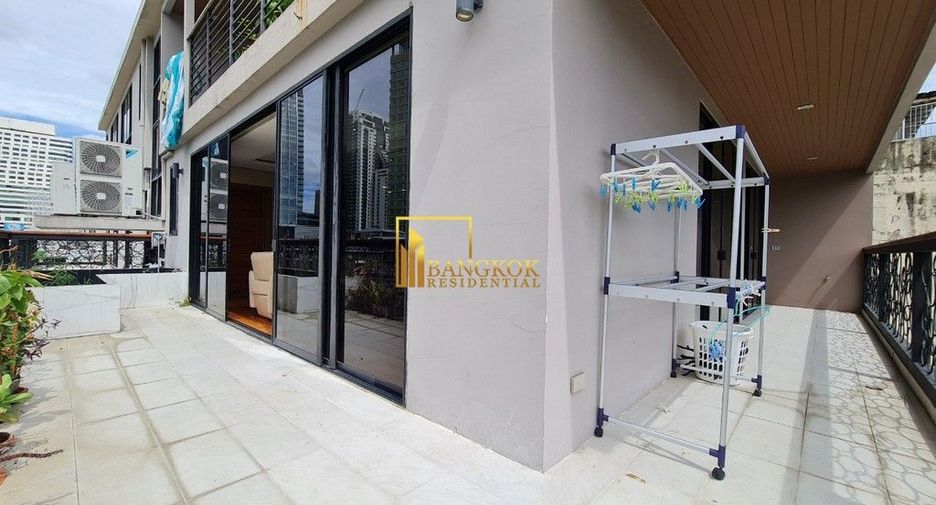 Apartamento en alquiler de 3 habitaciones en Khlong Toei, Bangkok