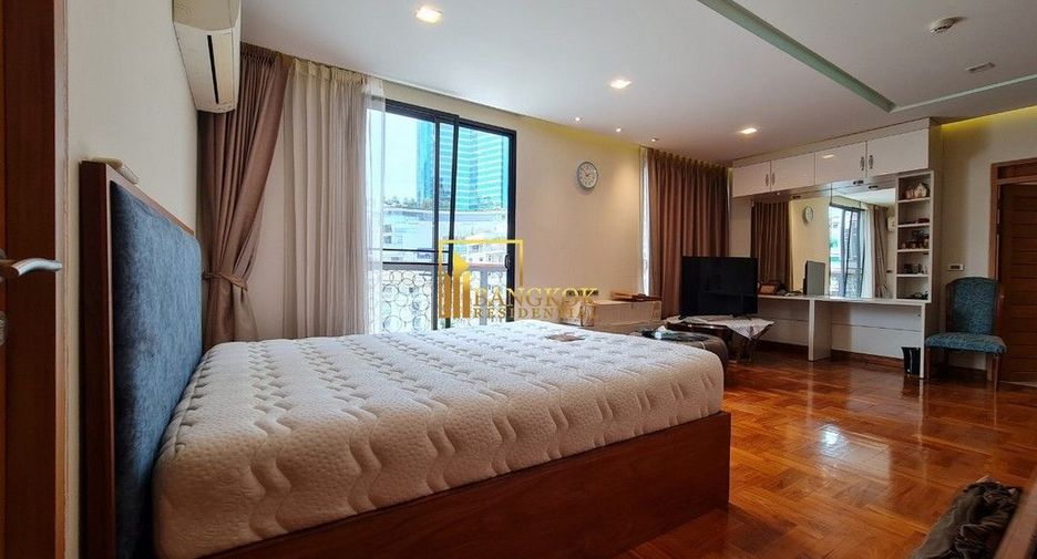 Apartamento en alquiler de 3 habitaciones en Khlong Toei, Bangkok