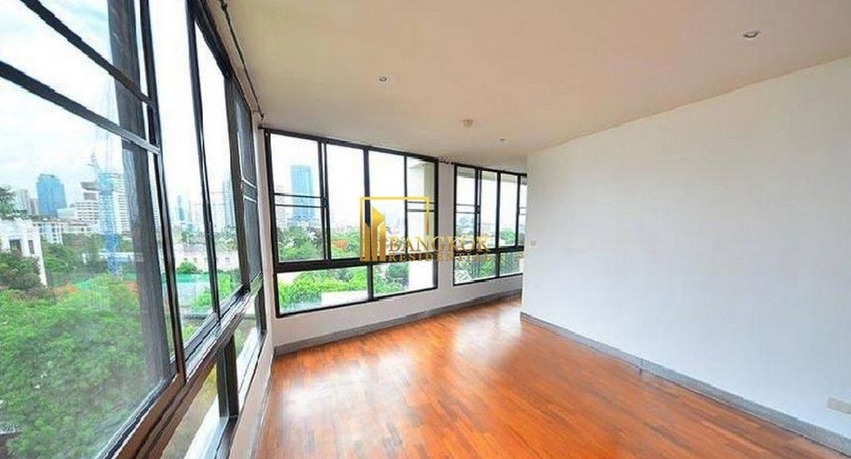 For rent 3 ベッドルーム condo in Watthana, Bangkok