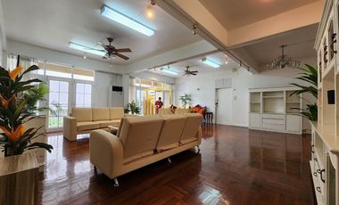 出租 3 卧室 公寓式住宅 在 Khlong Toei, 曼谷