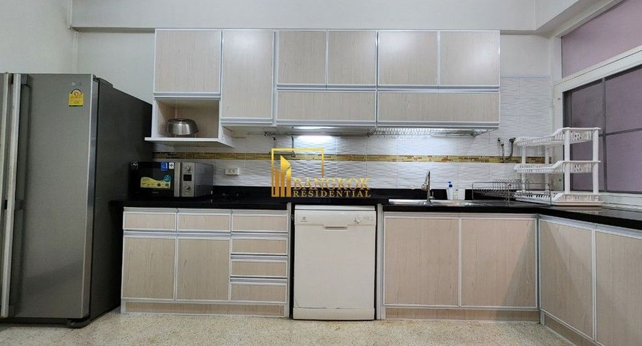 出租 3 卧室 公寓式住宅 在 Khlong Toei, 曼谷