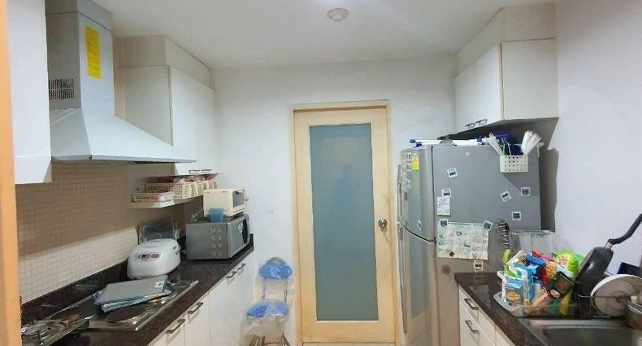 Condo en venta de 2 habitaciones en Khlong Toei, Bangkok