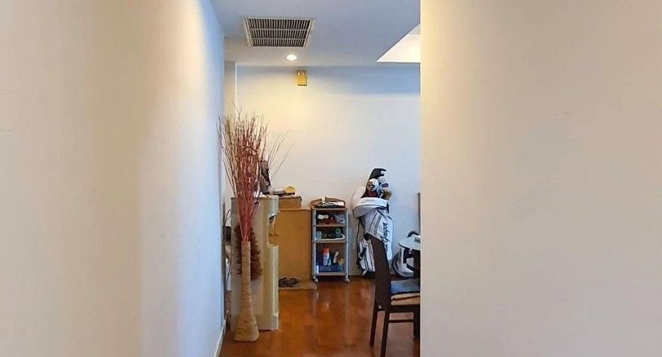 Condo en venta de 2 habitaciones en Khlong Toei, Bangkok