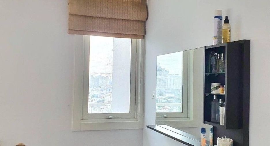 Condo en venta de 2 habitaciones en Khlong Toei, Bangkok