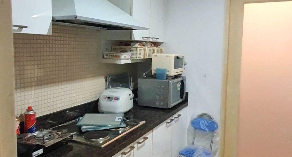 Condo en venta de 2 habitaciones en Khlong Toei, Bangkok