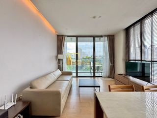 For rent 2 bedrooms apartment in Khlong Toei, Bangkok