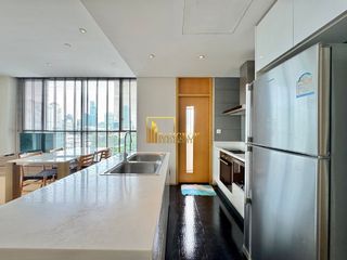 For rent 2 bedrooms apartment in Khlong Toei, Bangkok