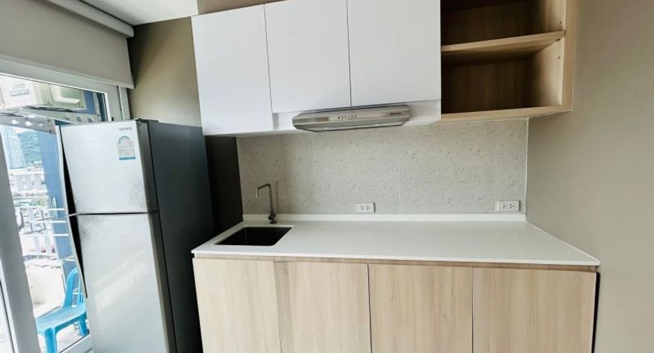 For rent 1 Beds condo in Si Racha, Chonburi