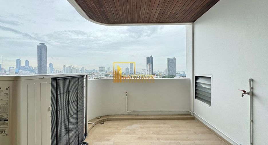 For rent 3 ベッドルーム apartment in Watthana, Bangkok