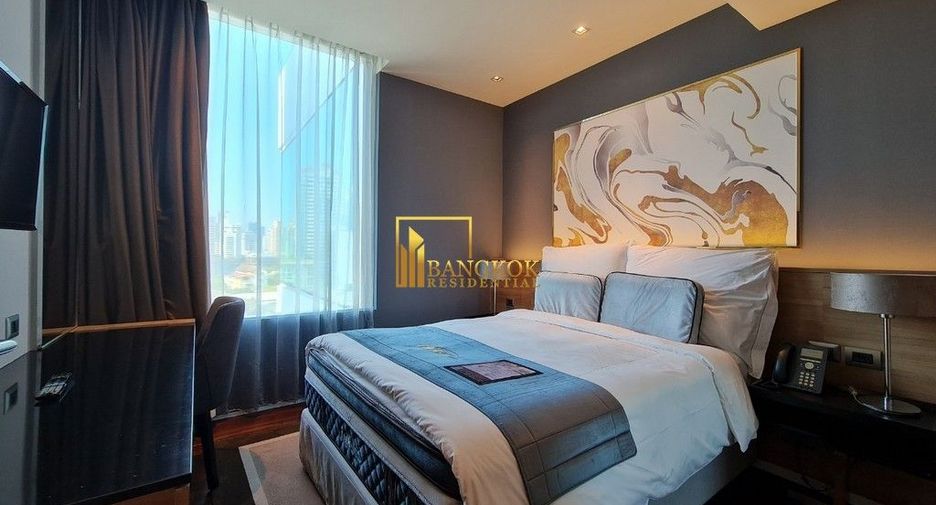For rent 2 bedrooms serviced apartment in Watthana, Bangkok