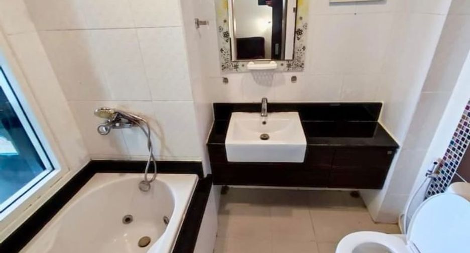 Wohnung zur Miete mit 1 Zimmer in Si Racha, Chonburi