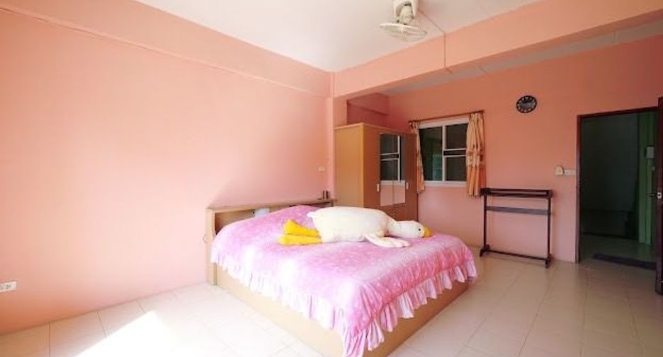 For sale retail Space in Lam Luk Ka, Pathum Thani