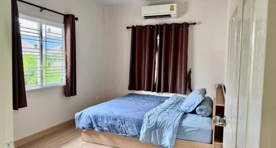 Haus zur Miete mit 3 Zimmer in Si Racha, Chonburi