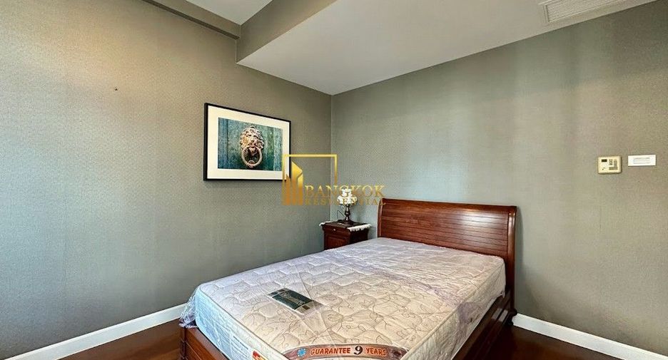 À louer 3 chambres condo à Sathon, Bangkok
