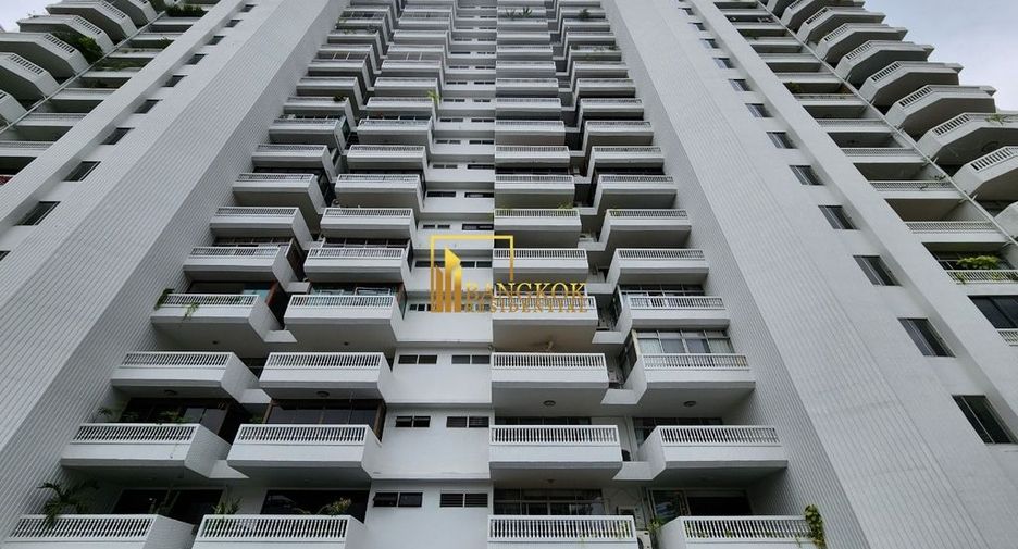 出租 4 卧室 公寓 在 Khlong Toei, 曼谷