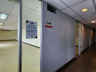 For rent office in Khlong Toei, Bangkok