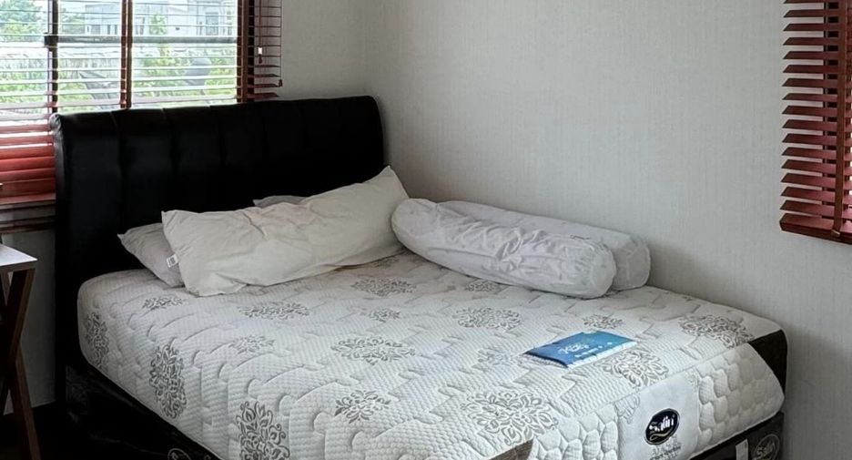 Casa en venta de 4 habitaciones en Bang Phli, Samut Prakan