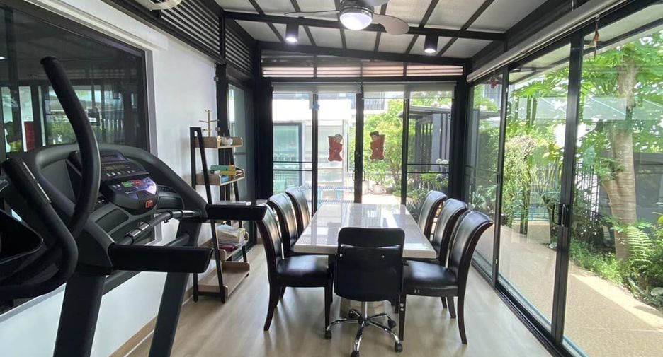 Casa en venta de 4 habitaciones en Bang Phli, Samut Prakan