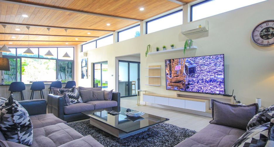 For sale 3 bedrooms villa in Hua Hin, Prachuap Khiri Khan