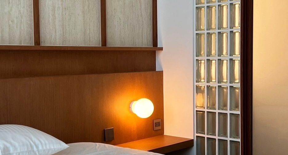 For sale 2 bedrooms condo in Bang Rak, Bangkok