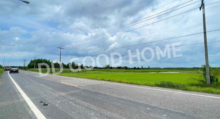 For sale land in Si Maha Phot, Prachin Buri