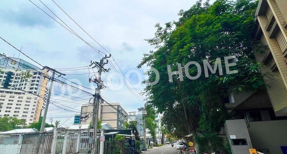 For sale 2 bedrooms condo in Suan Luang, Bangkok