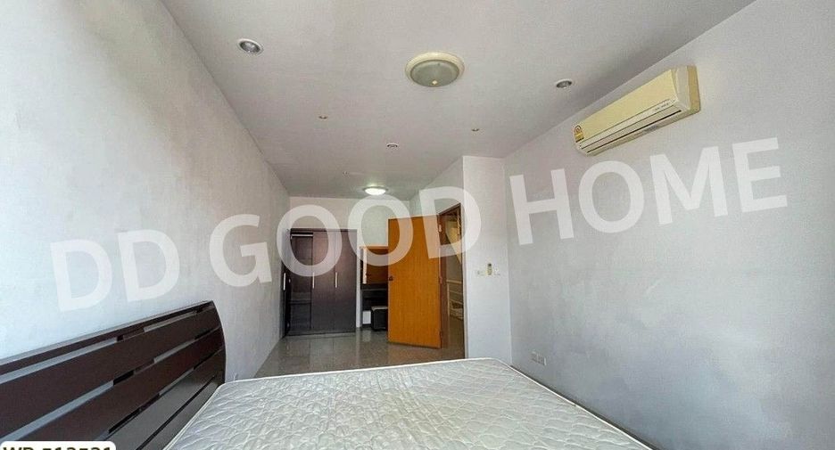 For sale 3 bedrooms townhouse in Hua Hin, Prachuap Khiri Khan