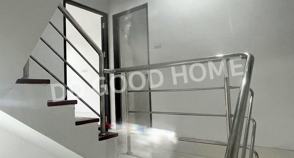 For sale 5 bedrooms retail Space in Mueang Krabi, Krabi