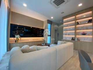 For rent and for sale 4 bedrooms house in Saphan Sung, Bangkok