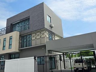 For rent and for sale 5 bed house in Mueang Chon Buri, Chonburi