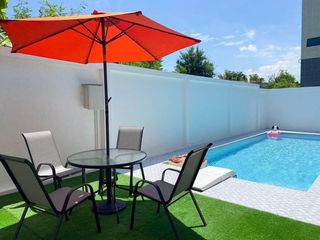For rent and for sale 5 bed house in Mueang Chon Buri, Chonburi