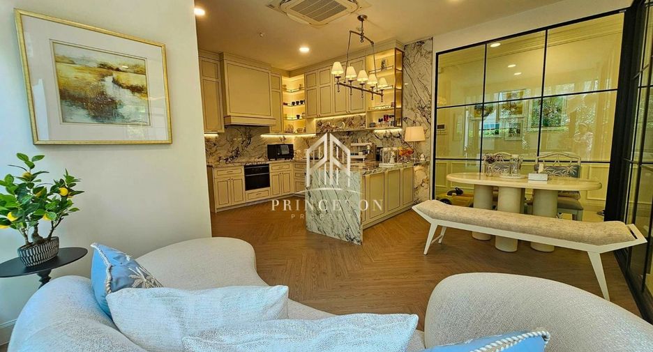 For rent and for sale 5 bedrooms house in Saphan Sung, Bangkok