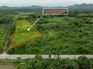 For sale land in Tha Yang, Phetchaburi