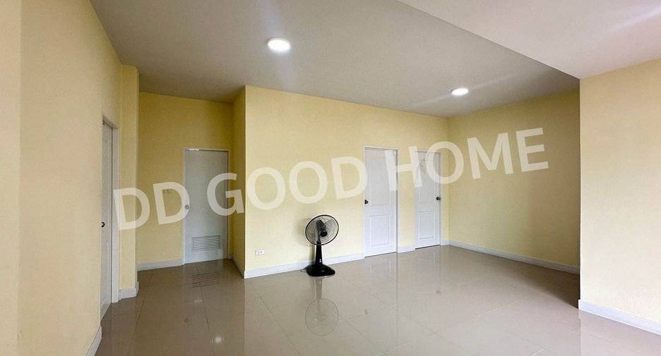 For sale 3 bed house in Mueang Chaiyaphum, Chaiyaphum