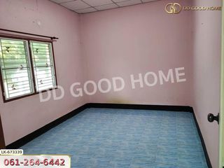 For sale 2 bedrooms townhouse in Mueang Nakhon Ratchasima, Nakhon Ratchasima