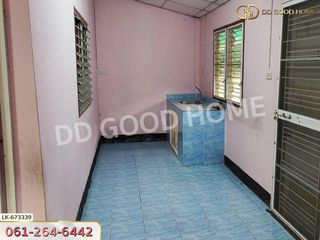 For sale 2 bedrooms townhouse in Mueang Nakhon Ratchasima, Nakhon Ratchasima