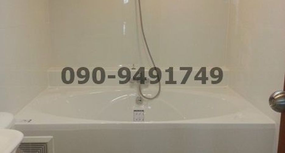 For rent 2 bedrooms condo in Si Racha, Chonburi