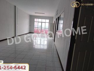 For sale 3 bed retail Space in Kabin Buri, Prachin Buri