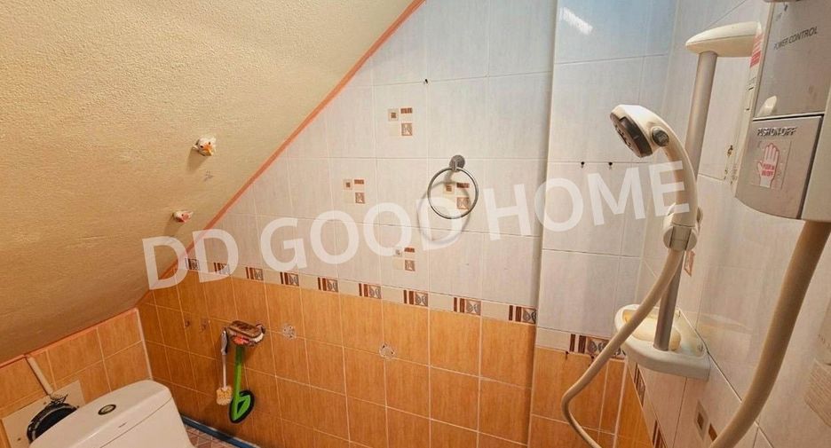 For sale 4 bedrooms retail Space in Bang Sue, Bangkok