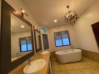 For rent 5 bed house in Bang Lamung, Chonburi