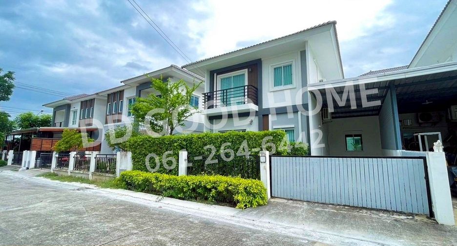 For sale 3 ベッドルーム townhouse in Bang Sao Thong, Samut Prakan